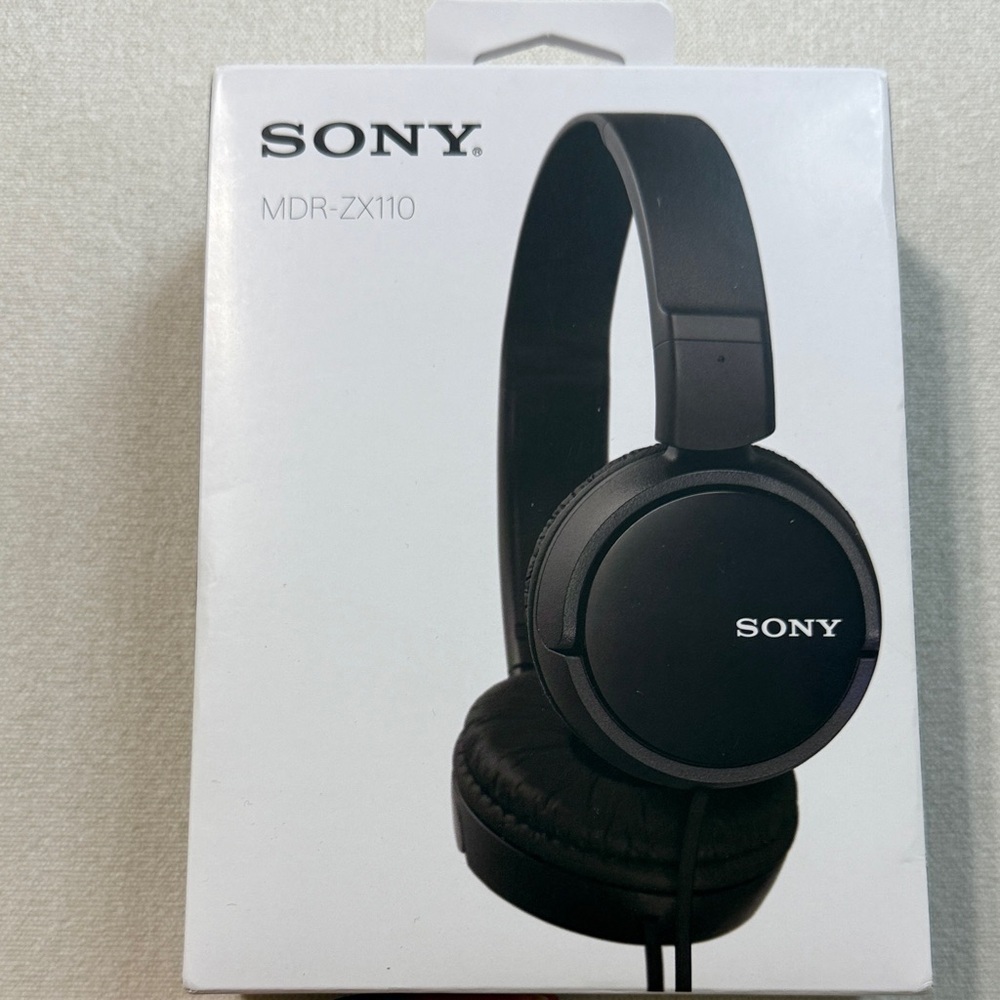 Sony MDR-ZX110 Black Stereo Headphones